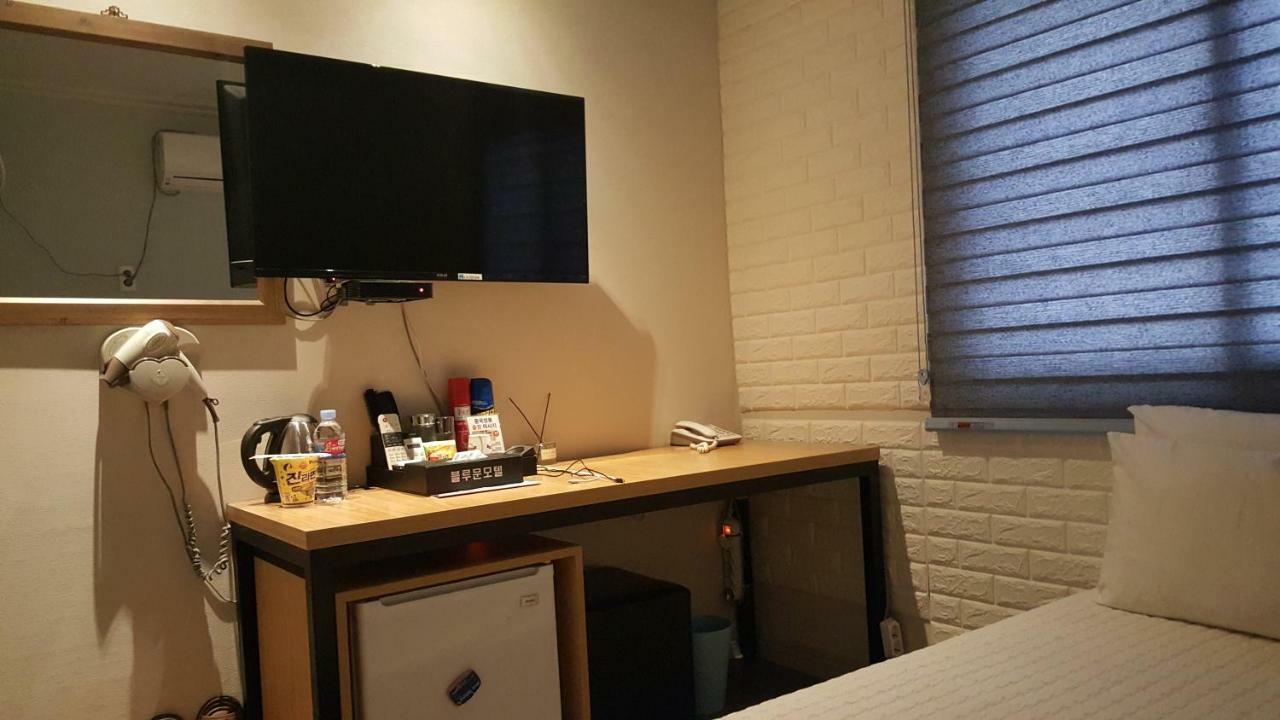 Motel Gwangan Blue Moon Pusan Zewnętrze zdjęcie